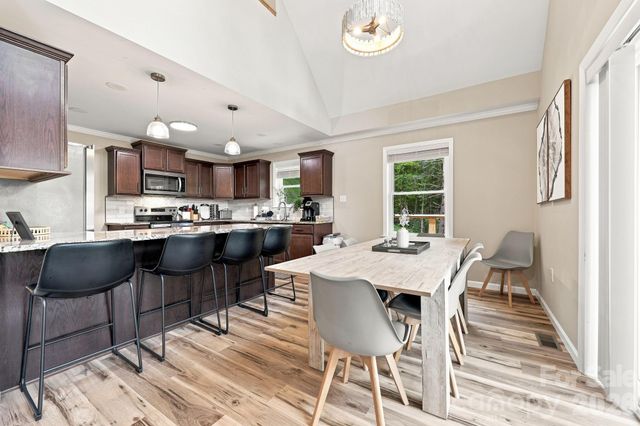 145 Banjo Lane, Waynesville, NC 28785