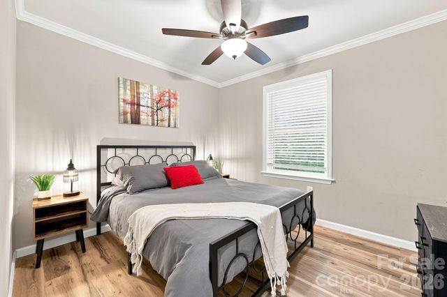 145 Banjo Lane, Waynesville, NC 28785