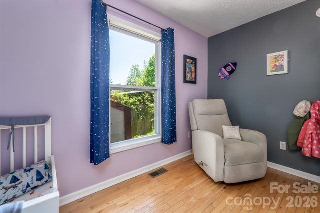 339 Hi Alta Avenue, Asheville, NC 28806