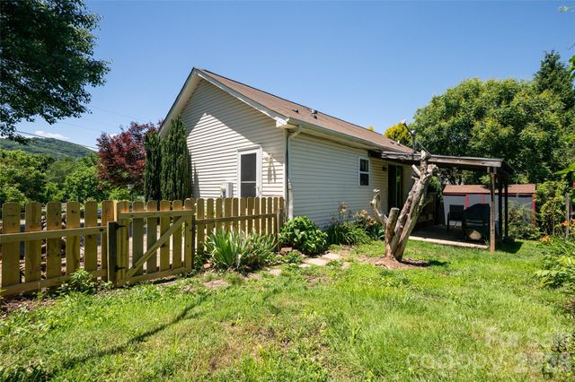 339 Hi Alta Avenue, Asheville, NC 28806