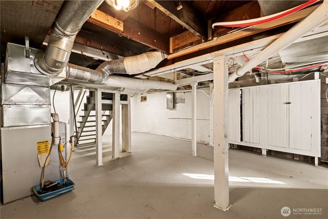 604 academy Street, Kelso, WA 98626