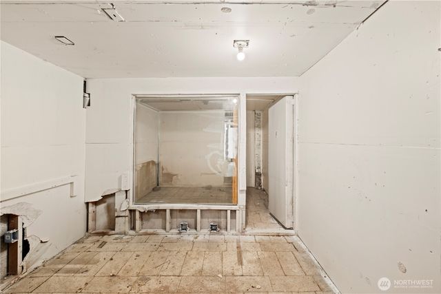 604 academy Street, Kelso, WA 98626