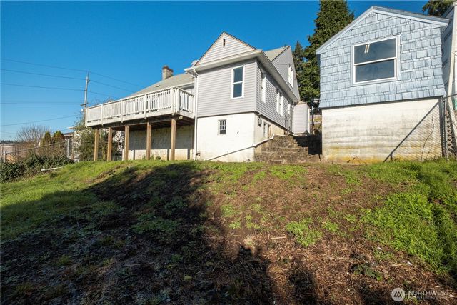 604 academy Street, Kelso, WA 98626