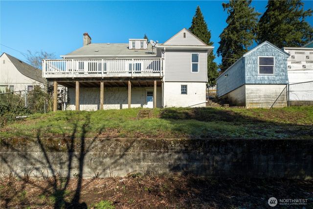 604 academy Street, Kelso, WA 98626