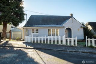 604 academy Street, Kelso, WA 98626