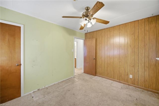1003 Rollins CIR, Hampton, VA 23663
