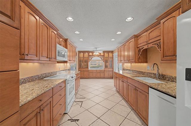 1242 W DEL WEBB BOULEVARD, Sun City Center, FL 33573