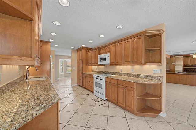 1242 W DEL WEBB BOULEVARD, Sun City Center, FL 33573