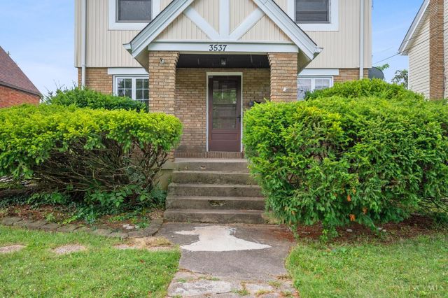 3537 Daytona Avenue, Cincinnati, OH 45211