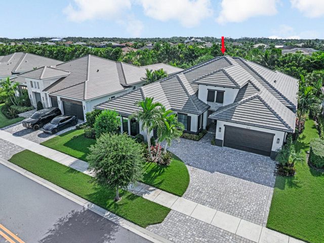 9228 Coral Isles Circle, Palm Beach Gardens, FL 33412