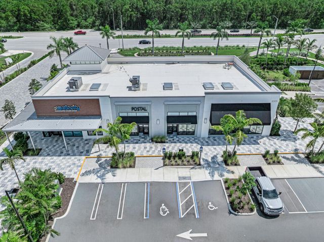 9228 Coral Isles Circle, Palm Beach Gardens, FL 33412