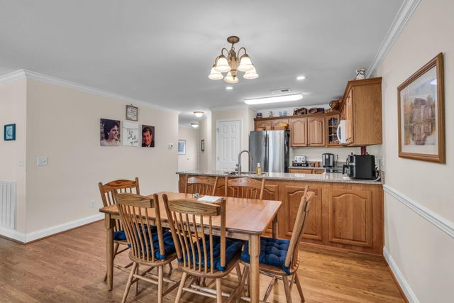 72 Anchor Drive, Rossville, GA 30741