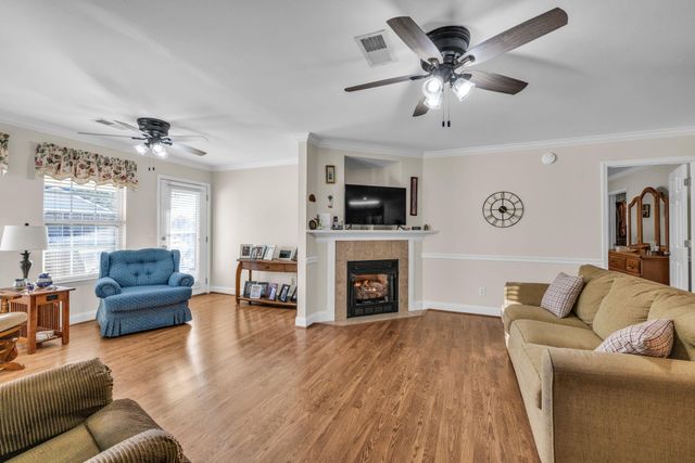 72 Anchor Drive, Rossville, GA 30741