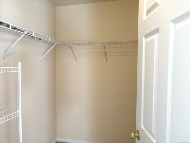 1206 Eaton Court 1206, Danbury, CT 06811