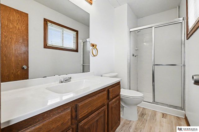 11329 Hartman Circle, Omaha, NE 68164