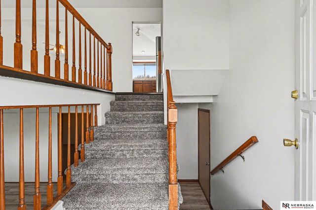 11329 Hartman Circle, Omaha, NE 68164