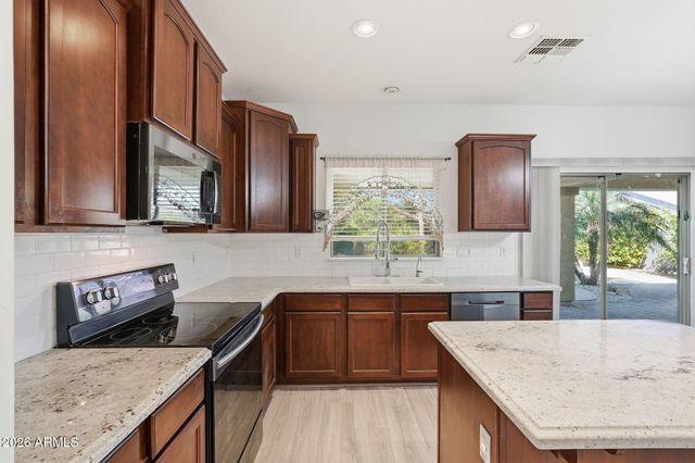 4636 E ODESSA Drive, San Tan Valley, AZ 85140