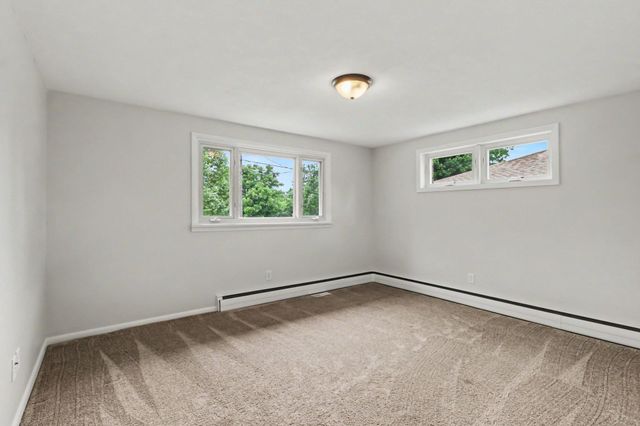 1755 GROVE ST, Hummelstown, PA 17036