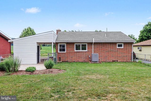 1755 GROVE ST, Hummelstown, PA 17036