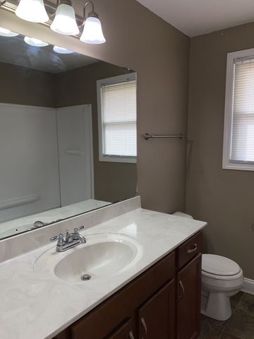 132 Dave Dr, Clarksville, TN 37042