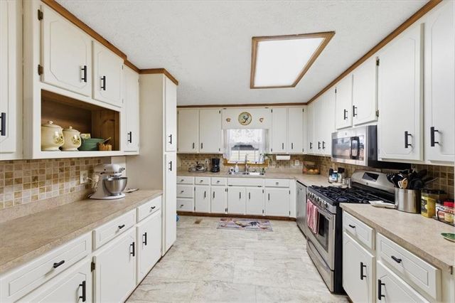 261 Clayton Trail, Canton, GA 30114