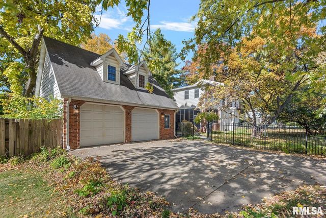 839 GROVE Street, Jacksonville, IL 62650