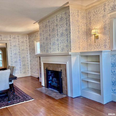 839 GROVE Street, Jacksonville, IL 62650