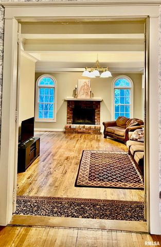 839 GROVE Street, Jacksonville, IL 62650