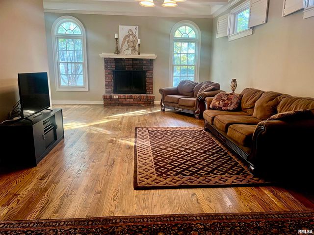 839 GROVE Street, Jacksonville, IL 62650