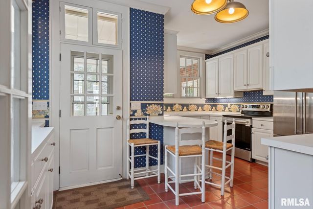 839 GROVE Street, Jacksonville, IL 62650