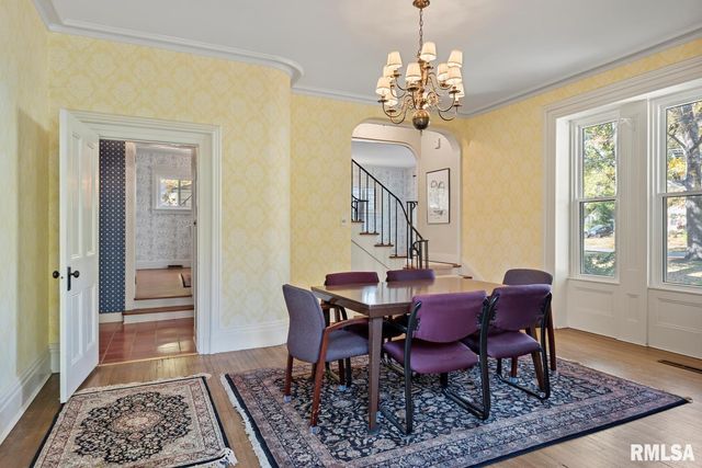 839 GROVE Street, Jacksonville, IL 62650