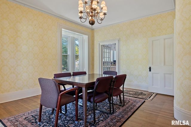 839 GROVE Street, Jacksonville, IL 62650