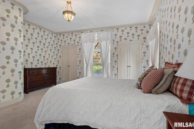 839 GROVE Street, Jacksonville, IL 62650