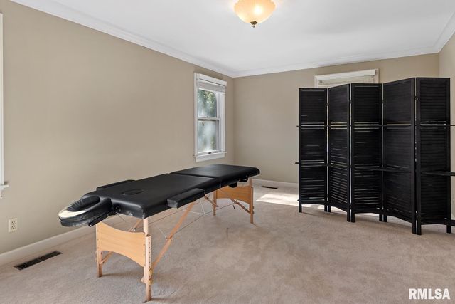 839 GROVE Street, Jacksonville, IL 62650