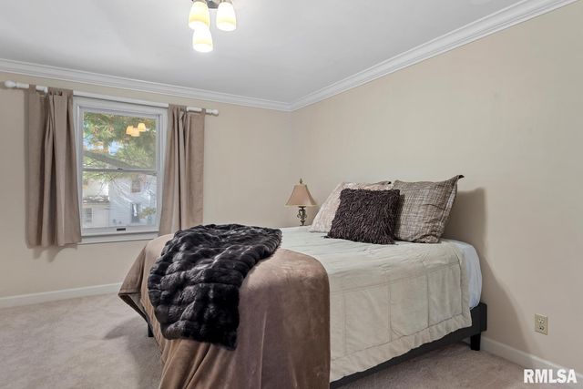 839 GROVE Street, Jacksonville, IL 62650