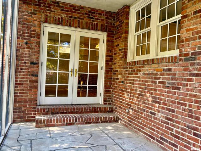 839 GROVE Street, Jacksonville, IL 62650