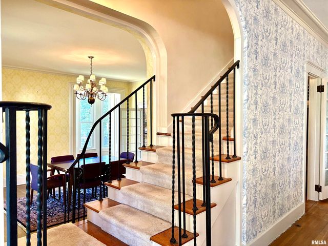 839 GROVE Street, Jacksonville, IL 62650