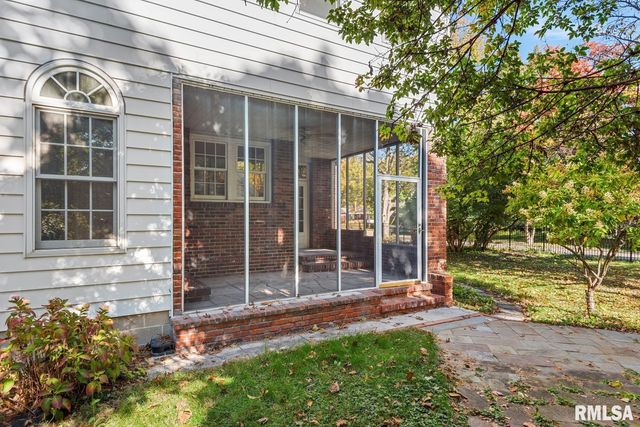 839 GROVE Street, Jacksonville, IL 62650