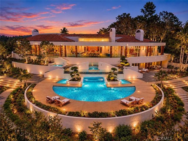 16715 Rambla De Las Flores, Rancho Santa Fe, CA 92067