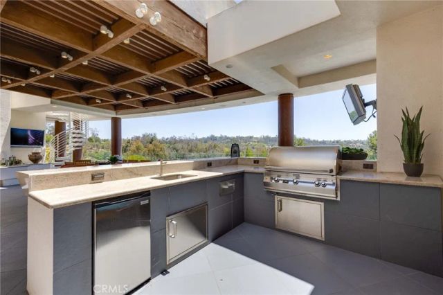 16715 Rambla De Las Flores, Rancho Santa Fe, CA 92067