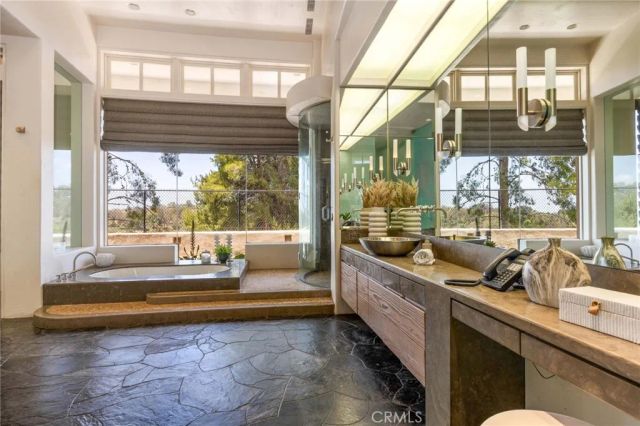 16715 Rambla De Las Flores, Rancho Santa Fe, CA 92067