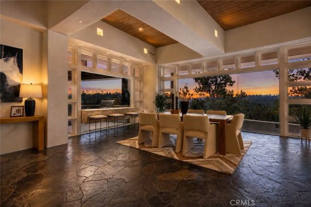 16715 Rambla De Las Flores, Rancho Santa Fe, CA 92067