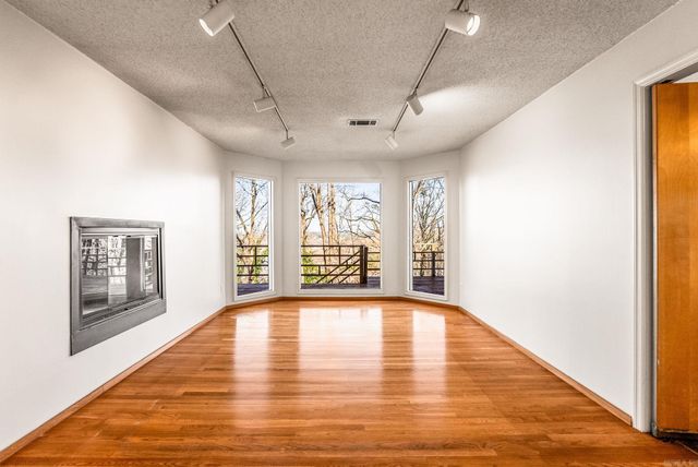 4 Hearthside Drive, Little Rock, AR 72207