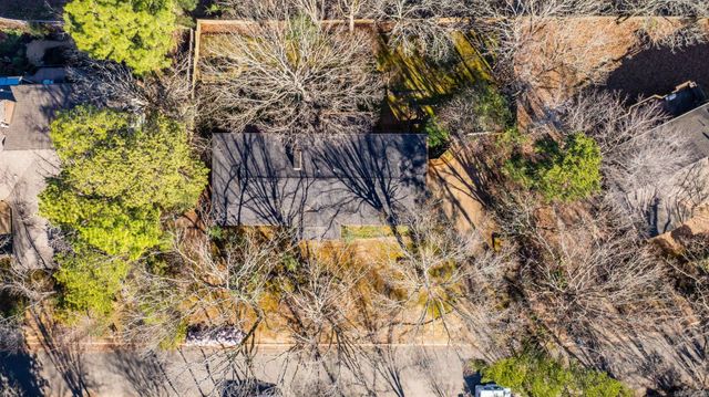 4 Hearthside Drive, Little Rock, AR 72207