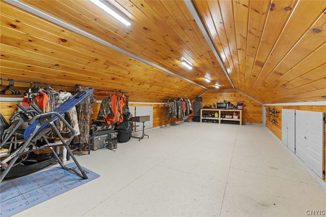 3184 Amber Road, Onondaga, NY 13108