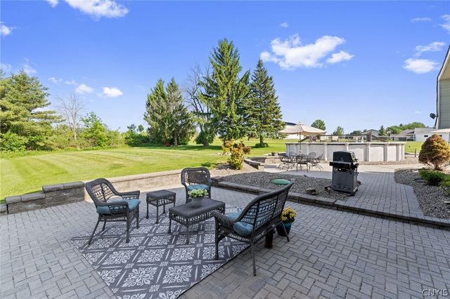 3184 Amber Road, Onondaga, NY 13108