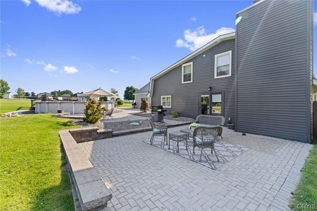 3184 Amber Road, Onondaga, NY 13108
