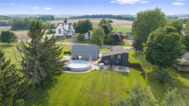 3184 Amber Road, Onondaga, NY 13108