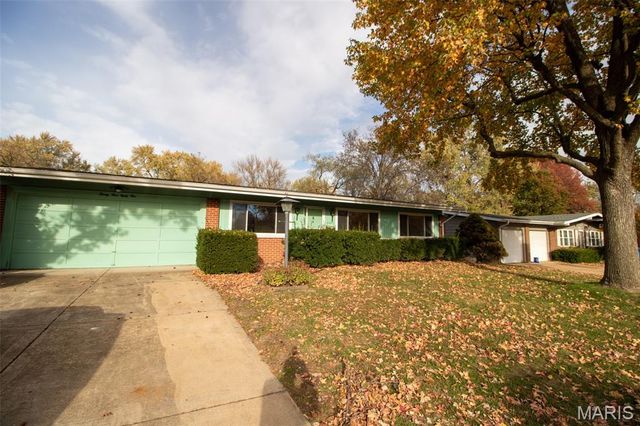 2385 Palomino Lane, Florissant, MO 63033