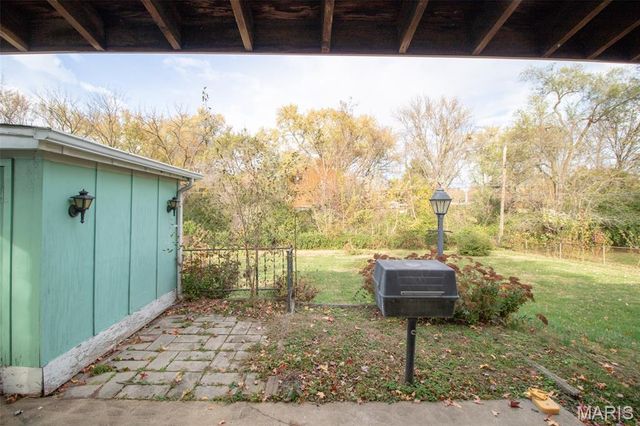 2385 Palomino Lane, Florissant, MO 63033